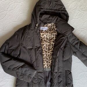 LIKE NEW - Calvin Klein Gray Jacket with Animal-print Lining